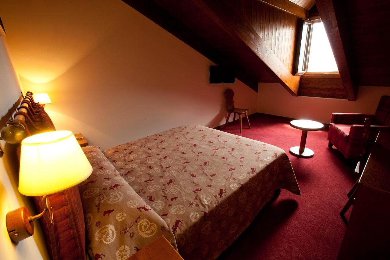 Valencia D'Aneu Hotel La Morera מראה חיצוני תמונה